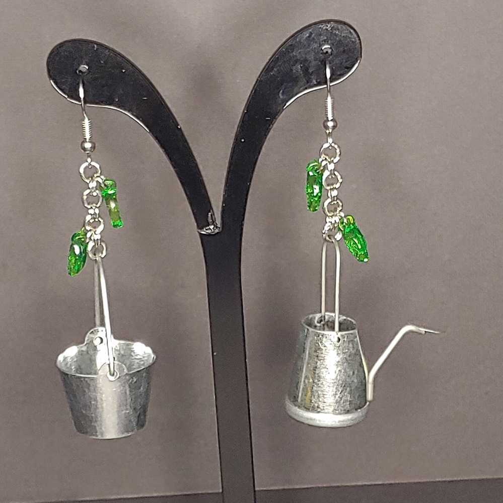 Gardener's earrings